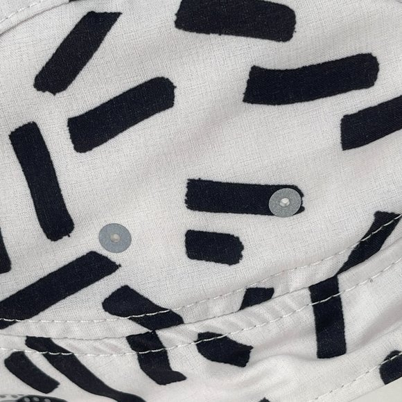 NWT LULULEMON SEAWHEEZE Race to Win Adjustable Cap Hat White Black Squiggles O/S - Picture 4 of 8
